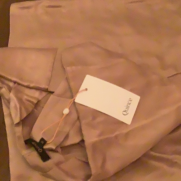 100% Washable Silk by Quince - Picture 3 of 4